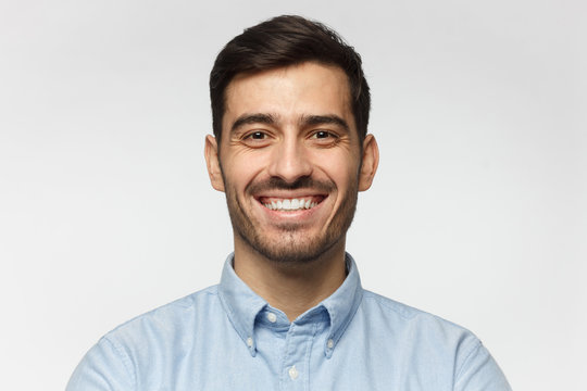 Daniel Khan Profile Headshot